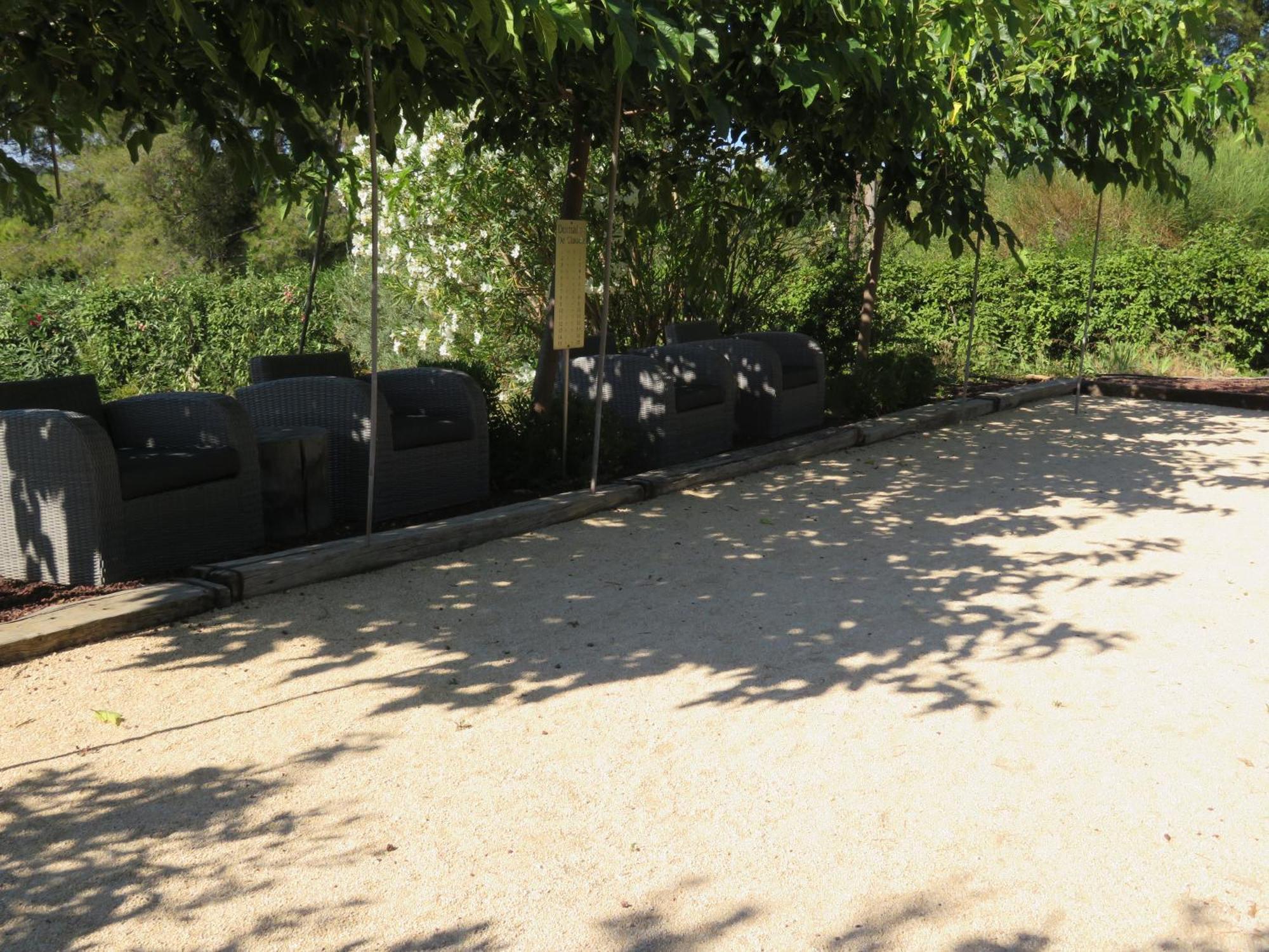 مبيت وإفطار لا كادير دازور Domaine De Claude المظهر الخارجي الصورة